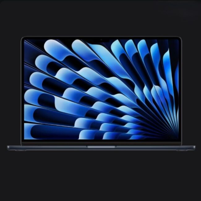 Apple MacBook Air M3 (13", 8GB RAM, 256GB SSD) – Midnight (Used)