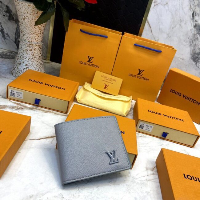LV WALLET
