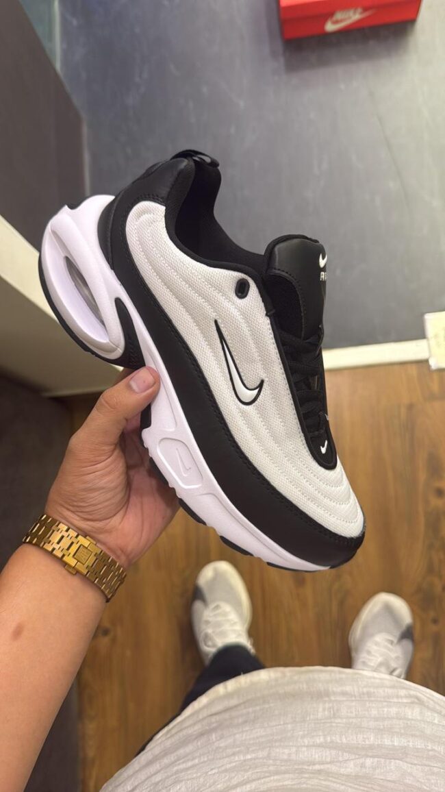 NIKE AIRMAX PORTAL SUPREME - Image 2