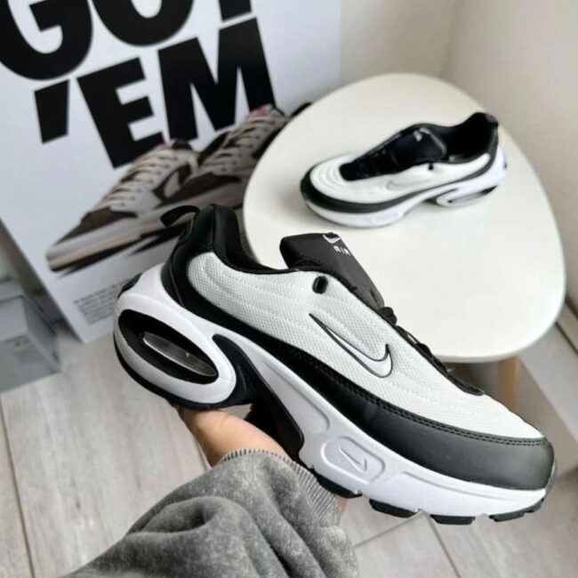NIKE AIRMAX PORTAL SUPREME