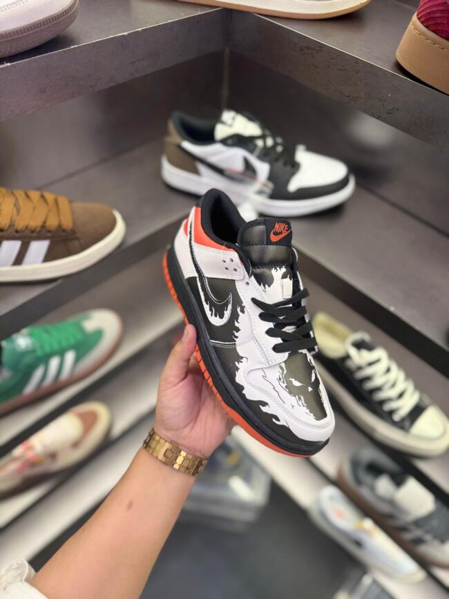 NIKE SB DUNK GHOSTRIDER - Image 4