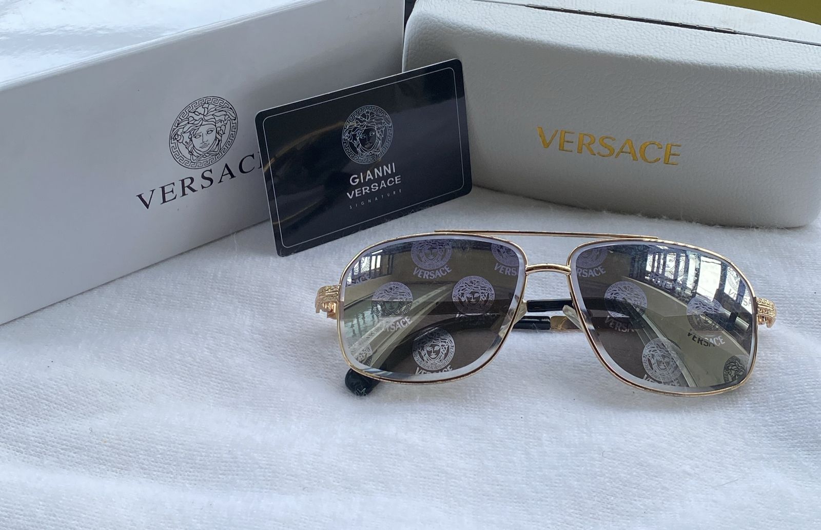 Versace sunglass - Image 4