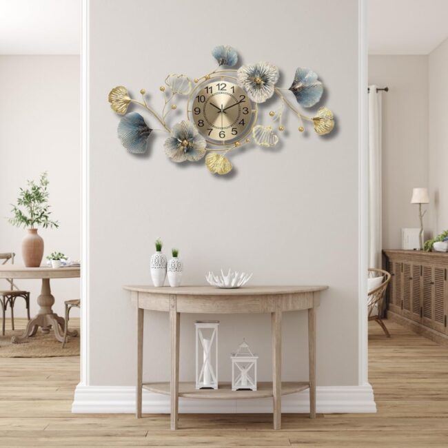THE DECOR COMPANY Metal Analog Wall Clock - Floral Design with Silent Sweep Machine - Ideal Home Decor Items and Wall Decoration Items for Living Room/Bedroom/Cafes/Hotels, 76.2x55.9 cm, Blue, Golden - Image 4